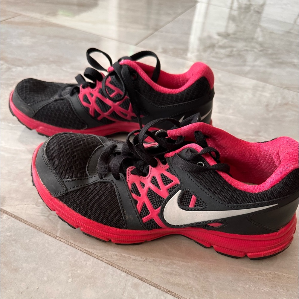 Nike shoes